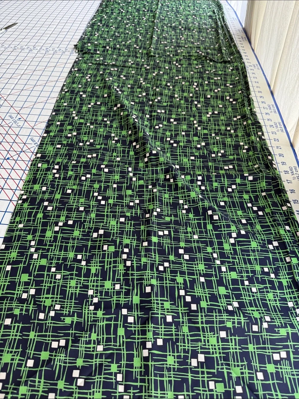 Vintage 1950s MCM Abstract Fabric Navy/Black Green Ivory 5 Yards x 36 Drapey
